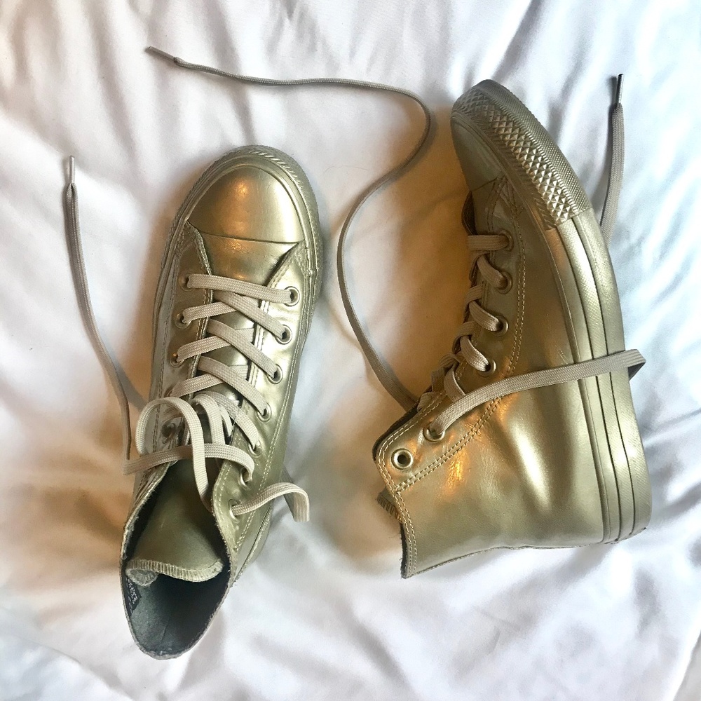 All gold waterproof converse all stars!
